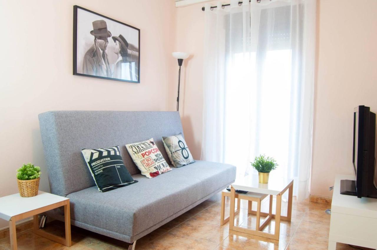 Caceres De Cine Apartment ภายนอก รูปภาพ